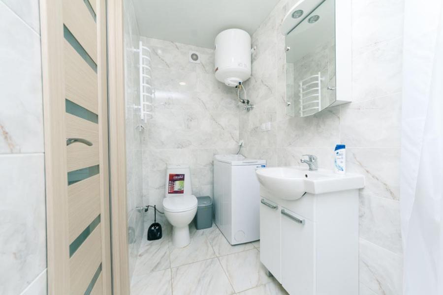 شقة Cozy Smarthouse كييف المظهر الخارجي الصورة